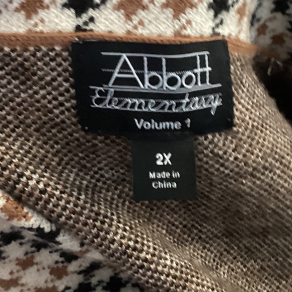 Abbott Elementary Black & Tan Houndstooth Blazer Style Cardigan  Size 2X - Picture 7 of 7